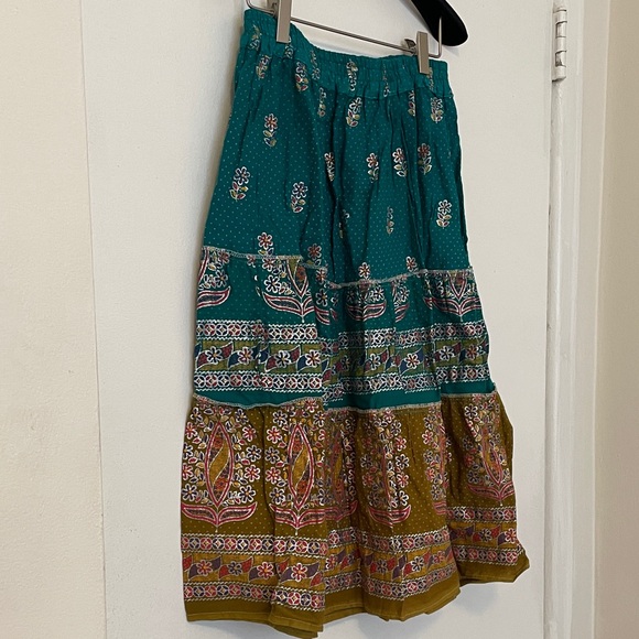 Boho Tiered Floral Midi Skirt in Teal and Olive - Picture 4 of 4